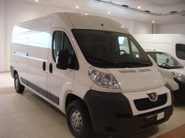 Peugeot Boxer Furgon 2.2hdi 333 L2 H2 130