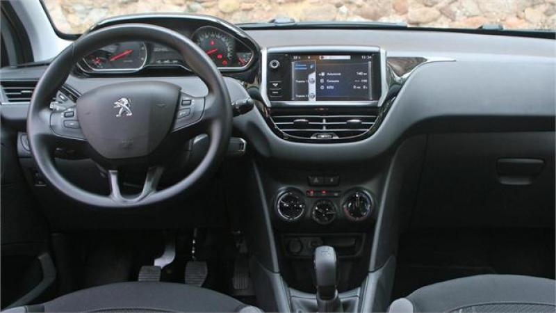 Peugeot 2008 2008 ACIVE 1,6BLUEHDI 100CV