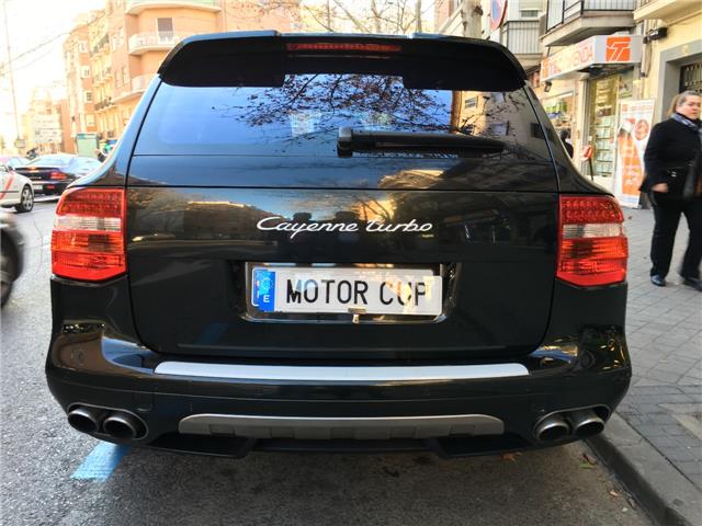 Porsche Cayenne Turbo
