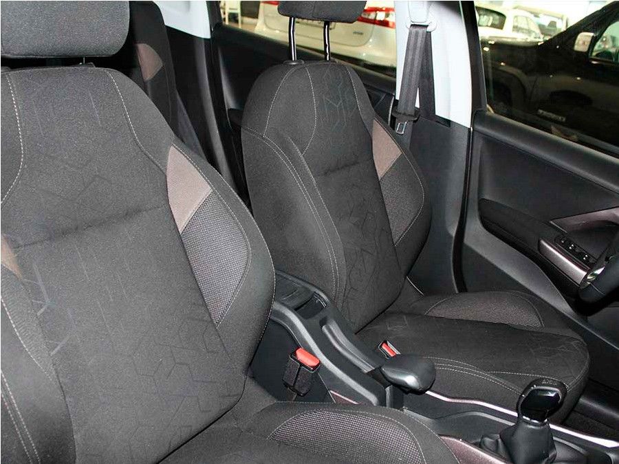 Peugeot 2008 1.6 HDI 92 Active