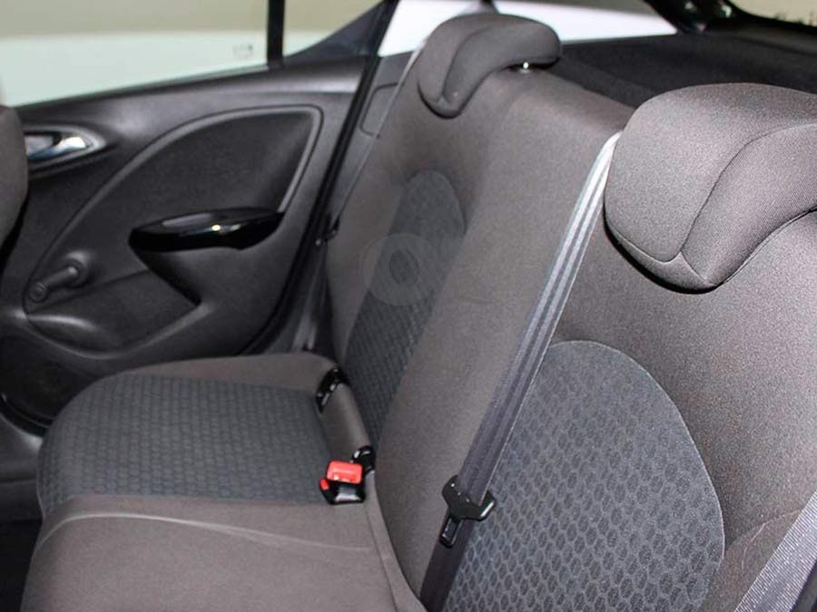 Opel Corsa 1.4 90 Selective