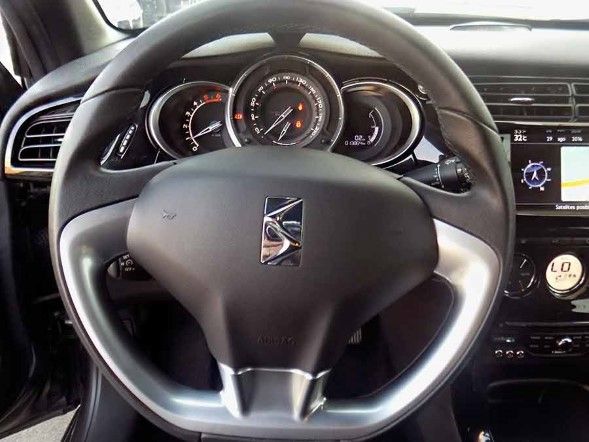 DS DS 3 3 puertas PURETECH 110 S&S Style