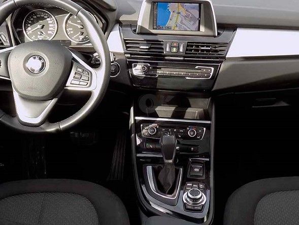BMW 218d Active Tourer 218D GRAN TOURER AUTOM. Advantage