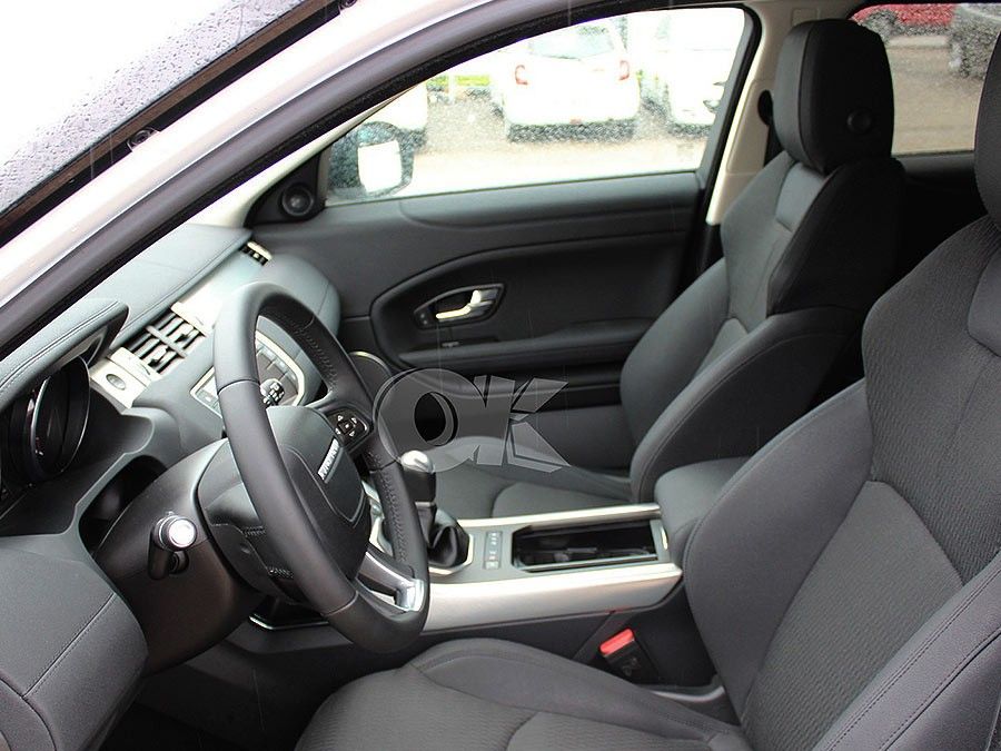Land Rover Range Rover Evoque 2.0 ED4 150 Pure 3