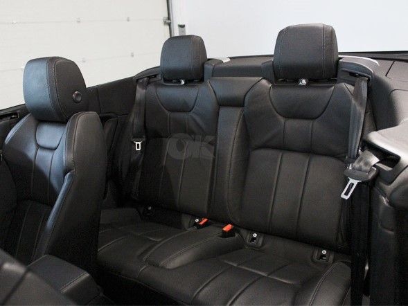 Land Rover Range Rover Evoque 2.0 TD4 180 AUTO Convertible Se Dynamic 3