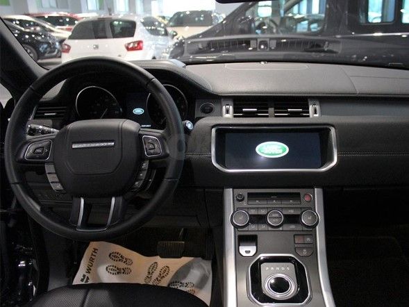 Land Rover Range Rover Evoque 2.0 TD4 180 AUTO Convertible Se Dynamic 3