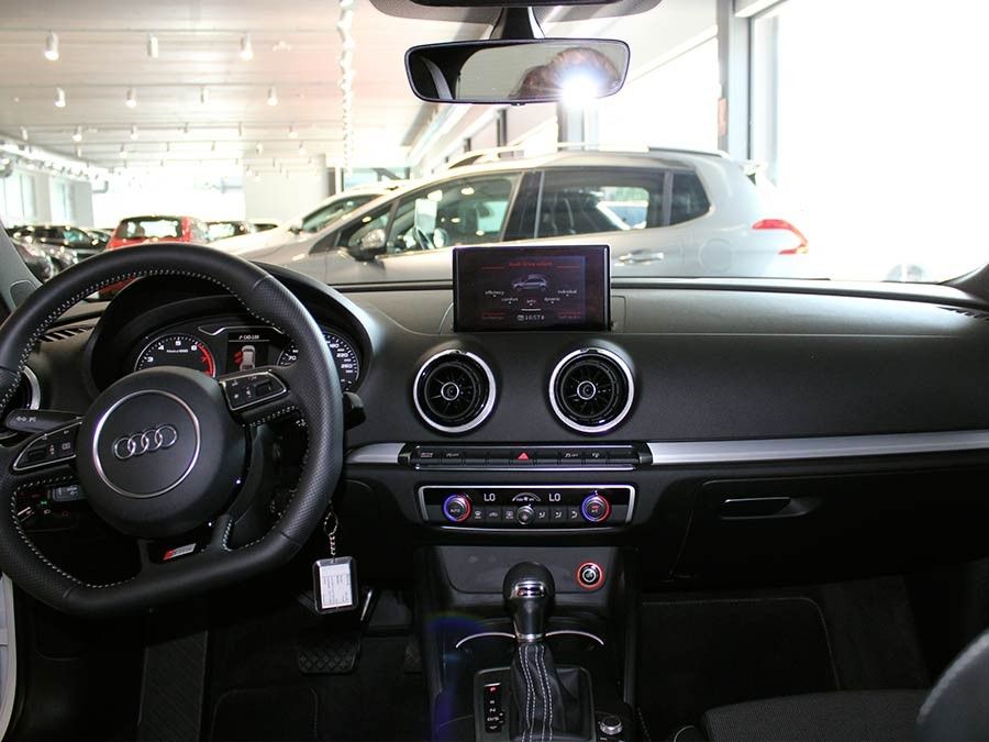 Audi a3 1.4 TFSI 150 STRONIC S-line