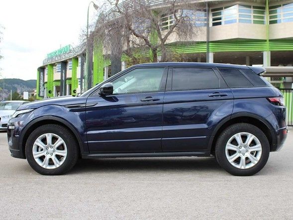 Land Rover Range Rover Evoque 2.0 TD4 180 AUTO Se  Dynamic 3