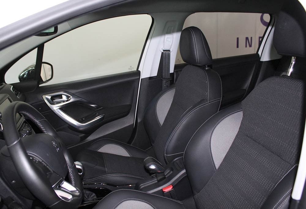 Peugeot 2008 1.6 BLUEHDI 120 Allure