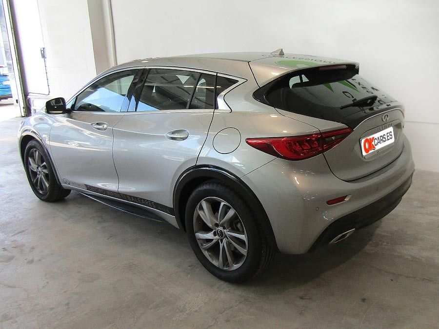 Infiniti Q30 1.5 D 109 Premium Tech