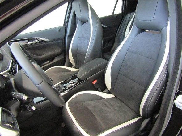 Infiniti Q30 1.5D 110 Premium Tech