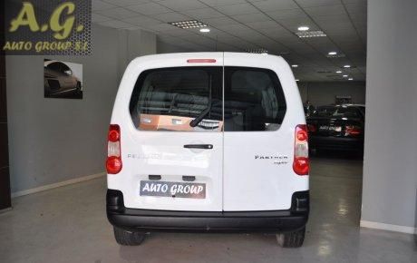 Peugeot Partner TEPEE 1.6 HDI COMBI 92CV