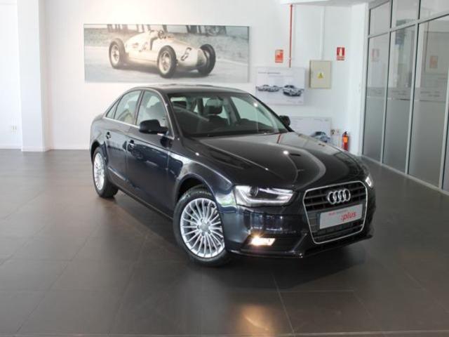 Audi A4 A4 2.0TDI DPF S line edition 1