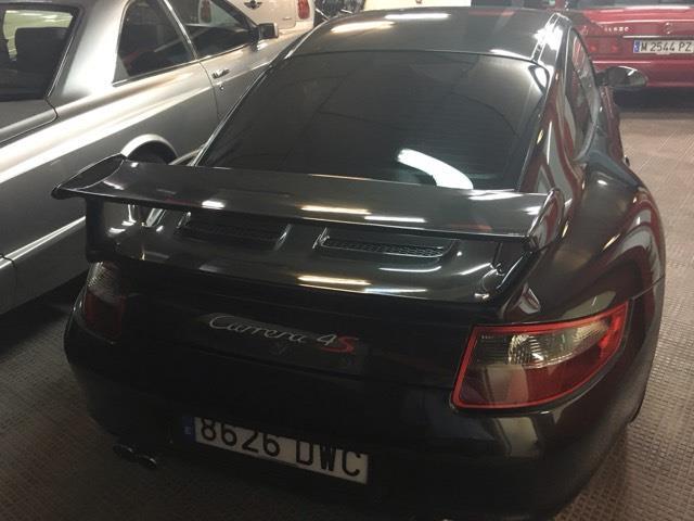 Porsche 911 Carrera 4S Coupe