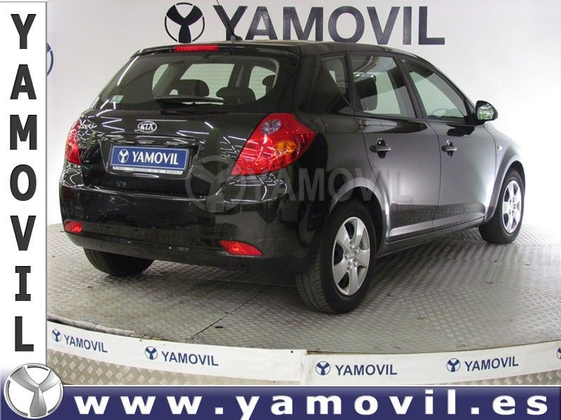 Kia Ceed 1.4i 110CV CONCEPT 5P