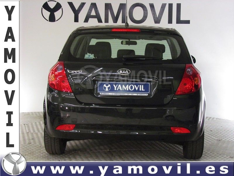 Kia Ceed 1.4i 110CV CONCEPT 5P