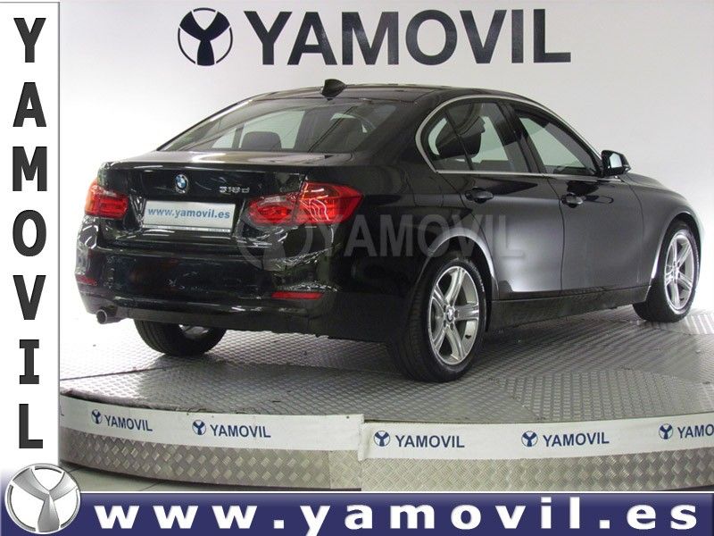 BMW 318 DIESEL AUTOMÁTICO 143CV ESSENTIAL EDITION