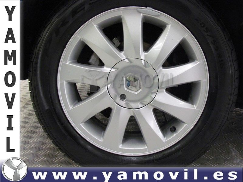 Renault Megane 1.5 DCI 105CV 3P DYNAMIQUE 6 VELOCIDADES
