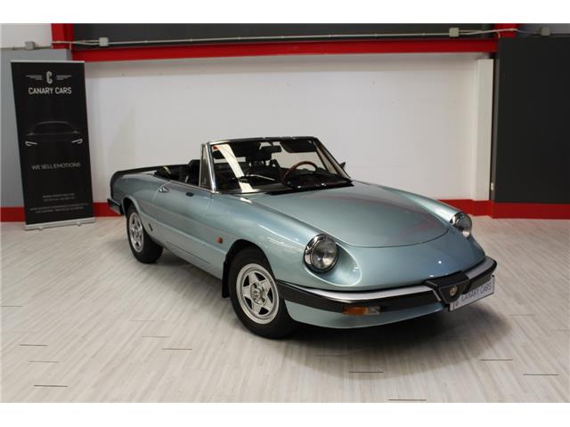 Alfa Romeo Spider 2.0