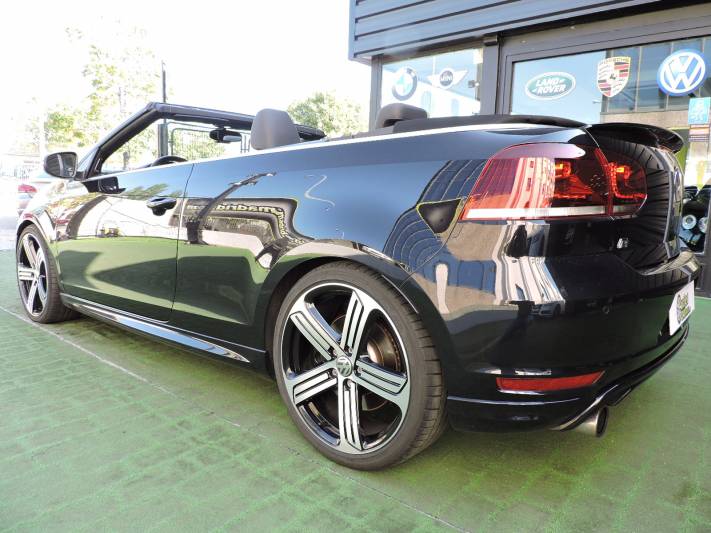 Volkswagen Golf Cabriolet 2.0 TSI 265cv DSG R 2p.