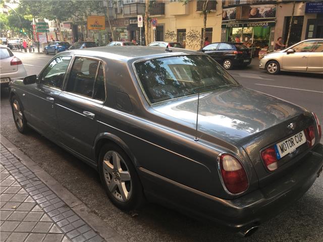 Bentley Arnage T NACIONAL CON LIBRO