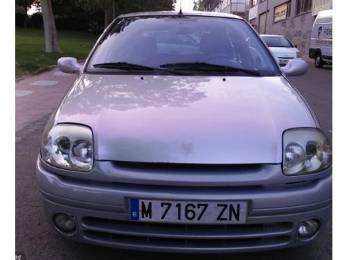 Renault Clio 1.4 16v
