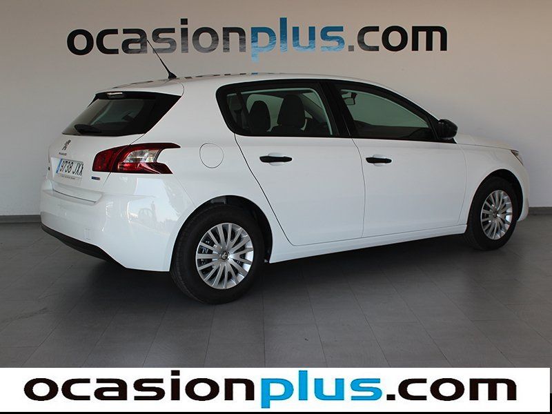 Peugeot 308 1.2 PureTech Access 60 kW (82 CV)