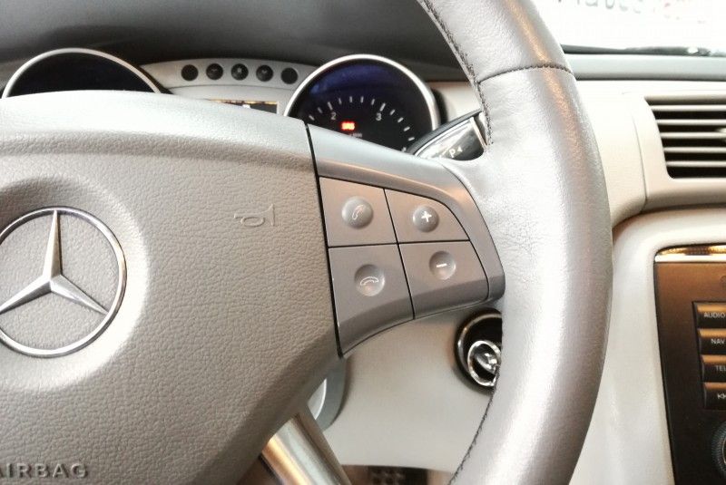 Mercedes-Benz R 320 CDI 4Matic