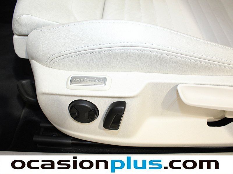 Volkswagen Passat 2.0TDI BMT Sport DSG 110 kW (150 CV)