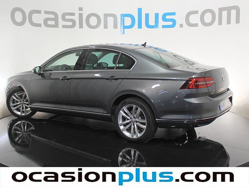 Volkswagen Passat 2.0TDI BMT Sport DSG 110 kW (150 CV)