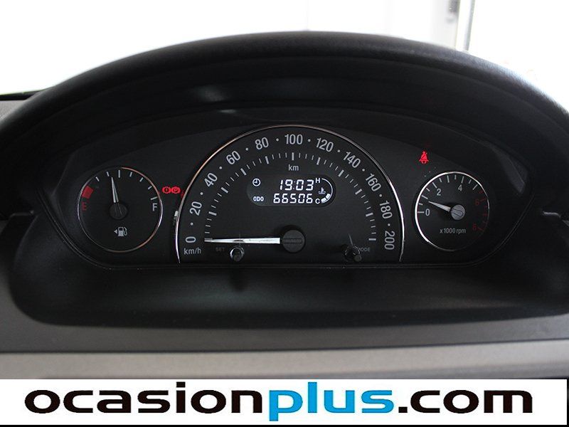 Tata Vista 1.4 LS 55 kW (75 CV)