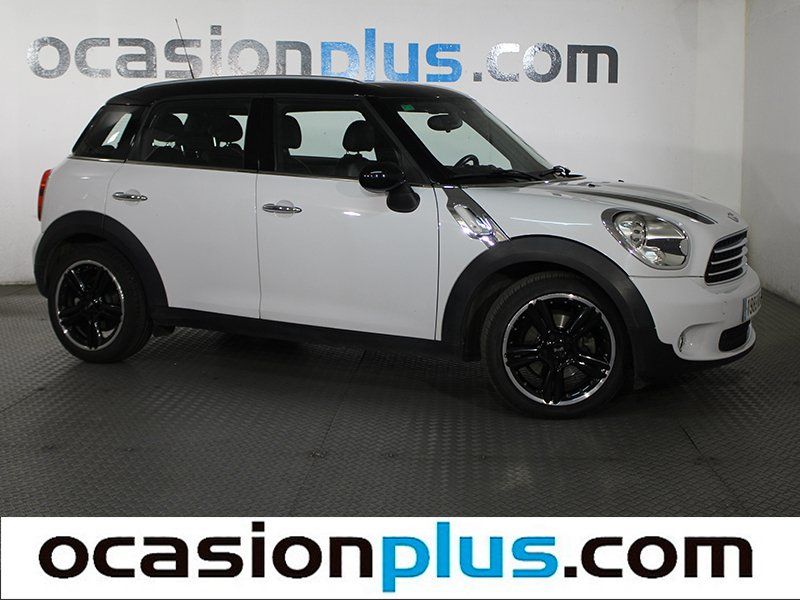 MINI Countryman Cooper D 82 kW (111 CV)