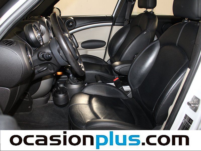 MINI Countryman Cooper D 82 kW (111 CV)