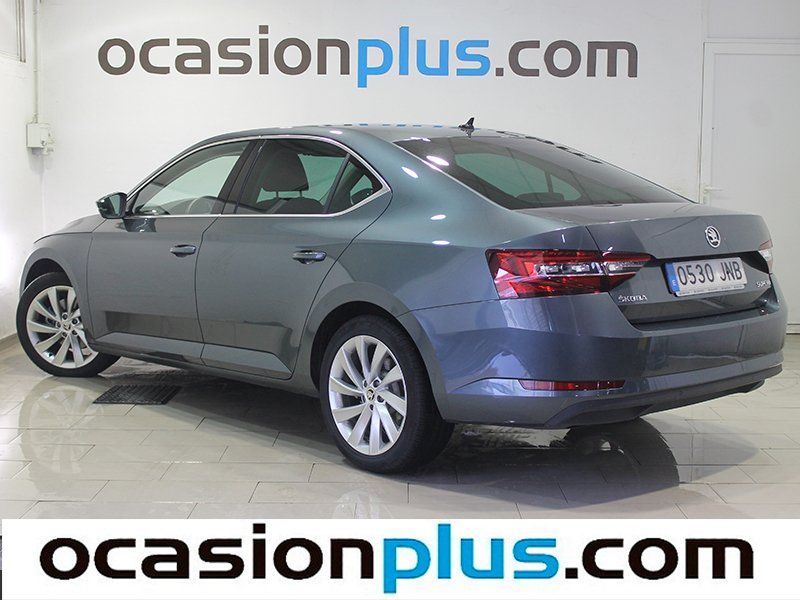 Skoda Superb 2.0TDI Ambition DSG 110 kW (150 CV)