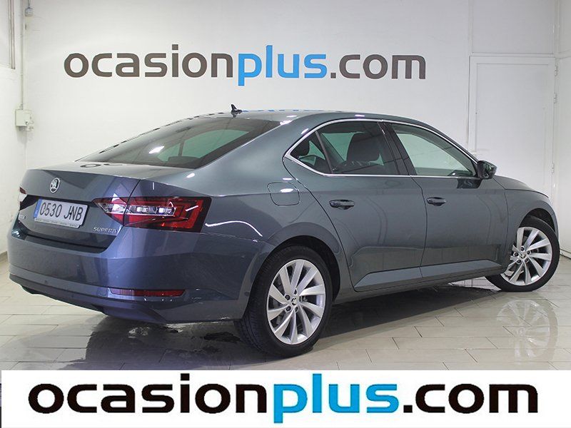 Skoda Superb 2.0TDI Ambition DSG 110 kW (150 CV)