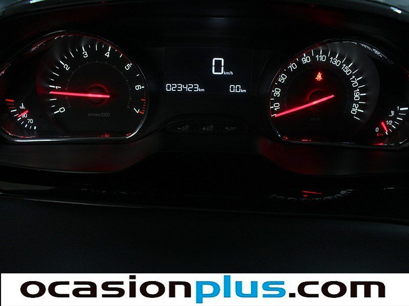 Peugeot 208 1.2 VTi Active 3p 82CV