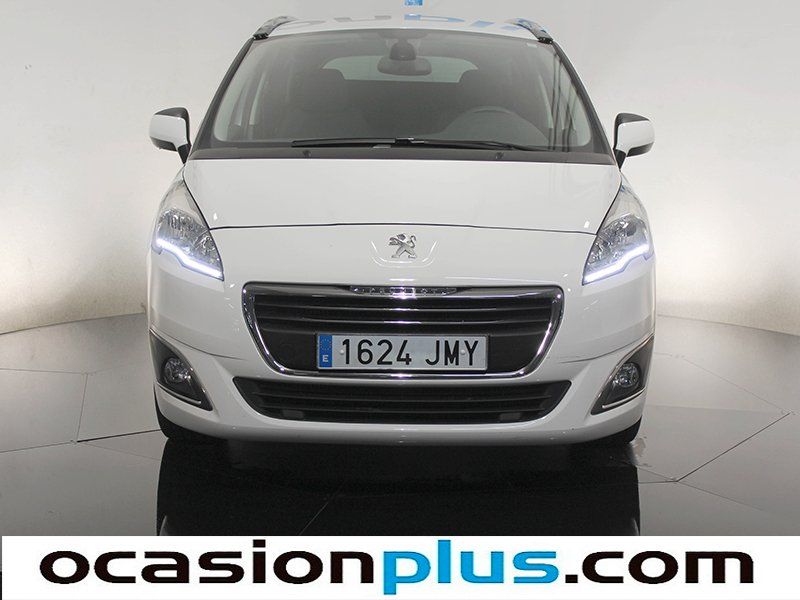Peugeot 5008 Style 1.2 PureTech 130 SANDS 7PLZ