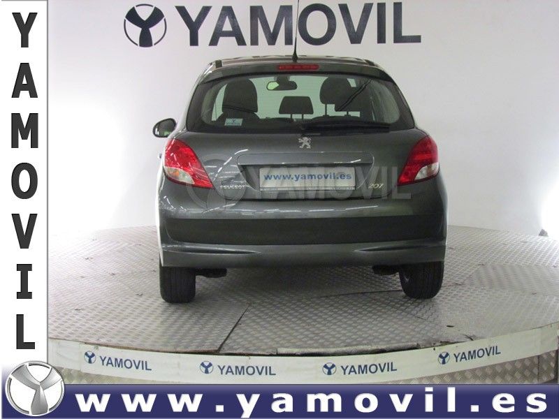 Peugeot 207 1.4i 75CV COMFORT 5P
