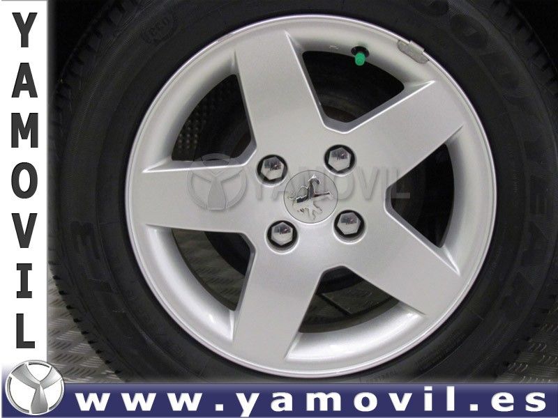 Peugeot 207 1.4i 75CV COMFORT 5P