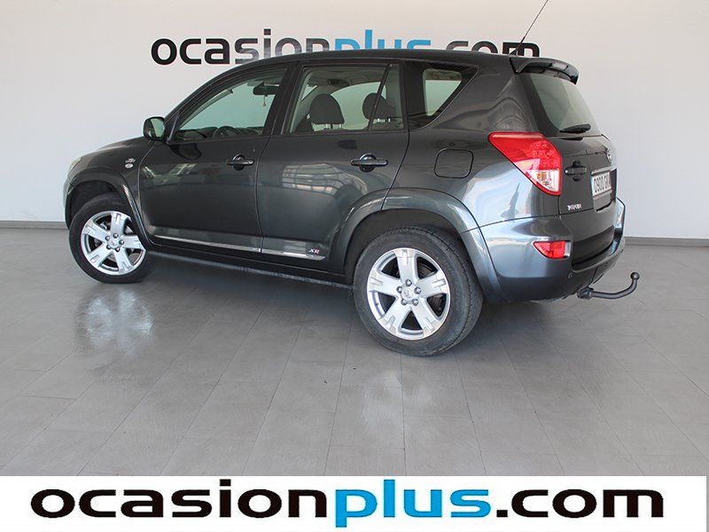Toyota RAV 4 2.2 D-4D XR 130 kW (177 CV)