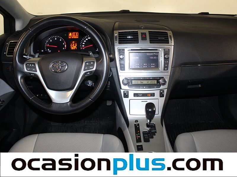 Toyota Avensis 150D Executive AutoDrive 110kW (150CV)