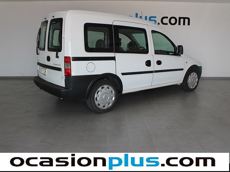 Opel Combo 1.3 CDTI Cosmo 55kW (75CV)