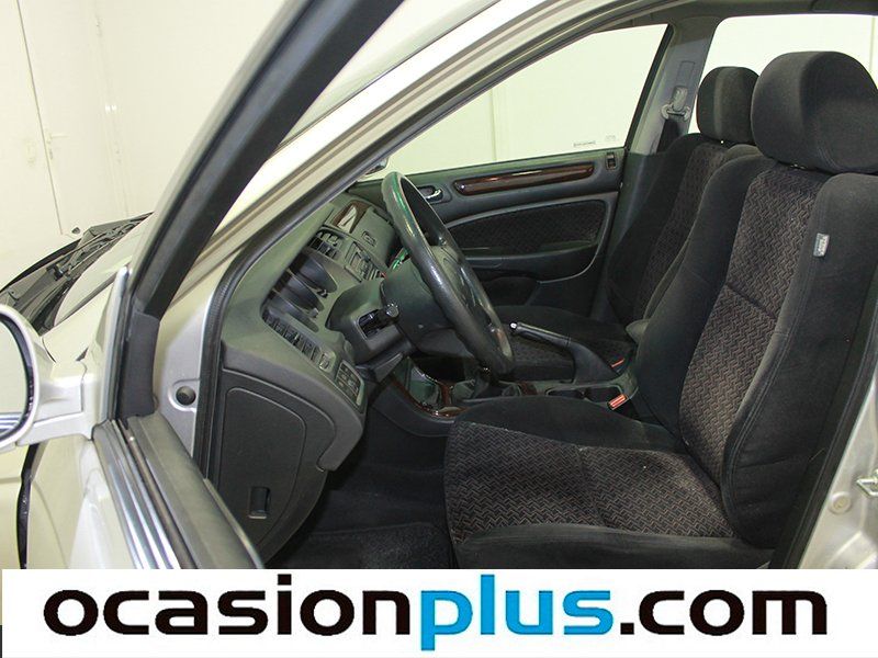 Honda Accord 2.0 i Vtec ES 108 kW (147 CV)