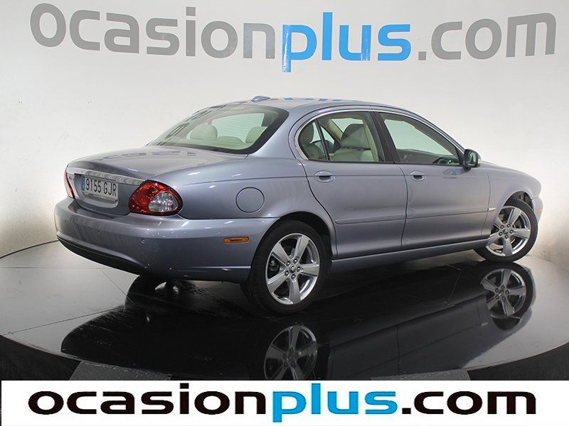 Jaguar X-Type X-Type 2.2D Executive Aut. 107 kW (145 CV)