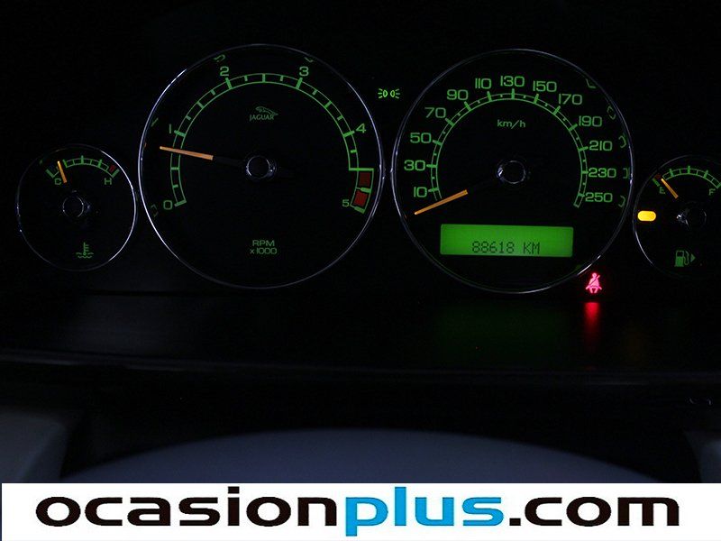 Jaguar X-Type X-Type 2.2D Executive Aut. 107 kW (145 CV)