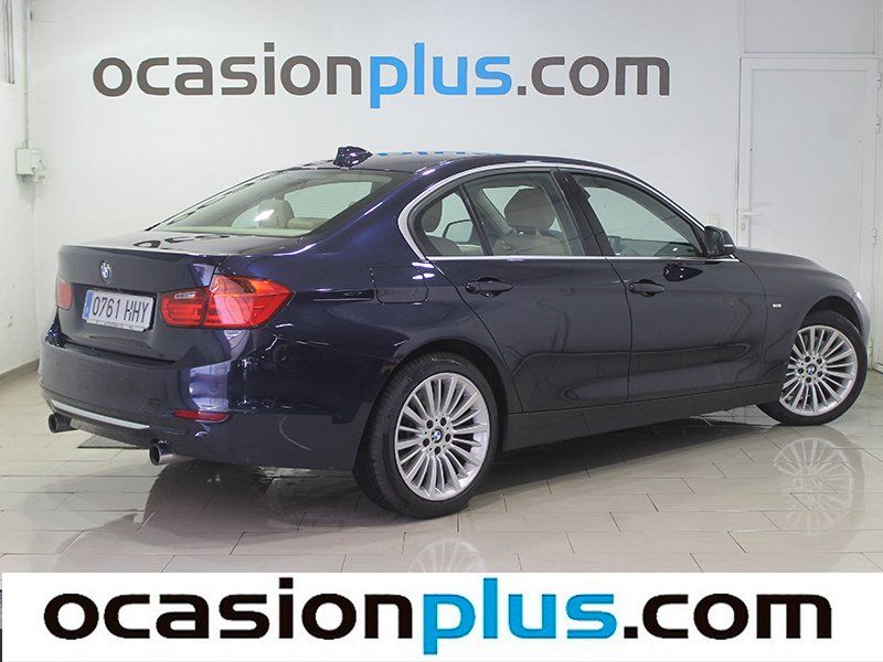 BMW 335 335i Luxury 4p 306cv
