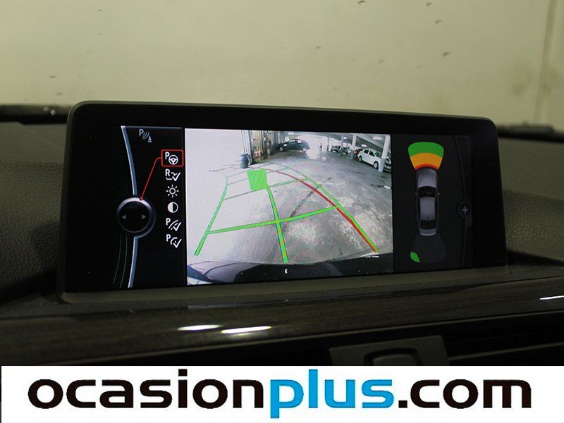 BMW 335 335i Luxury 4p 306cv