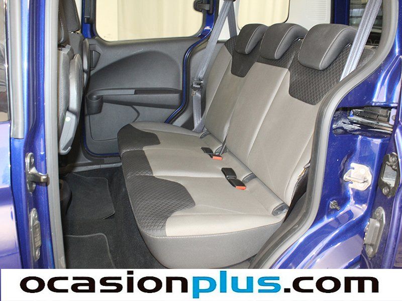 Ford Tourneo Courier 1.5 TDCi Titanium 70 kW (95 CV)