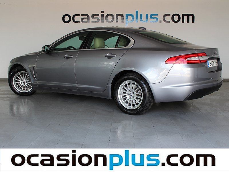 Jaguar XF 2.2 Diesel Luxury 140 kW (190 CV)