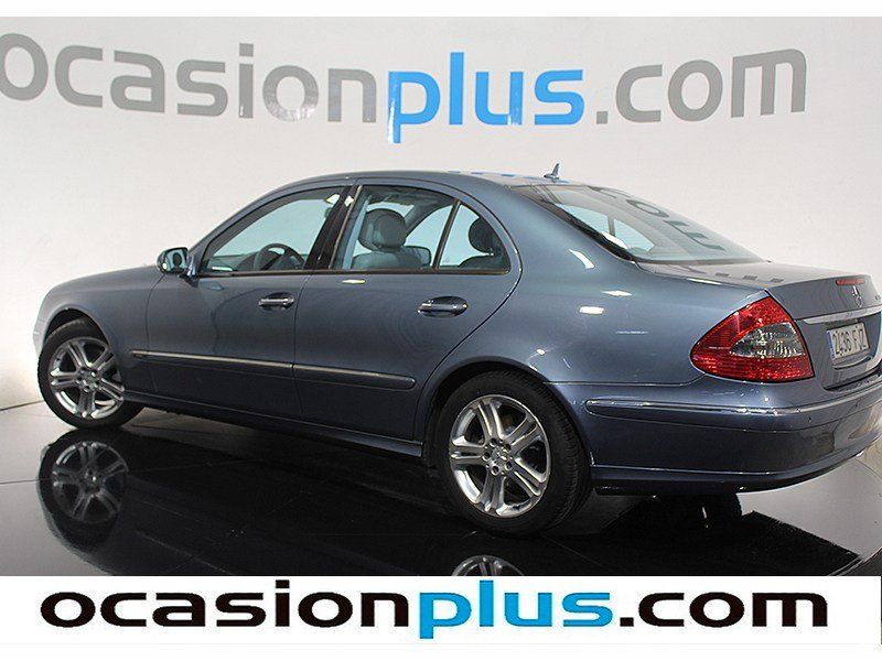 Mercedes-Benz CL E 200 K Avantgarde 135 kW (183 CV)